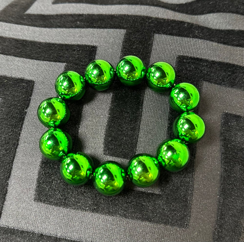 Green Fluorescent Bold Bead Bracelet