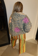 Load image into Gallery viewer, Leopard in Bloom Jacket