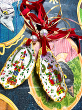 Load image into Gallery viewer, Nutcracker Oyster Ornament