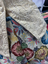 Load image into Gallery viewer, Simple &amp; Sweet Button Tank