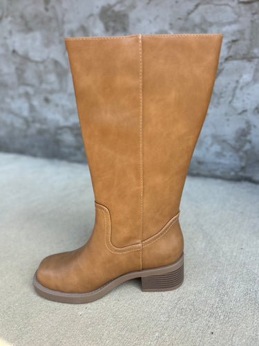 Belvin Natural Boots