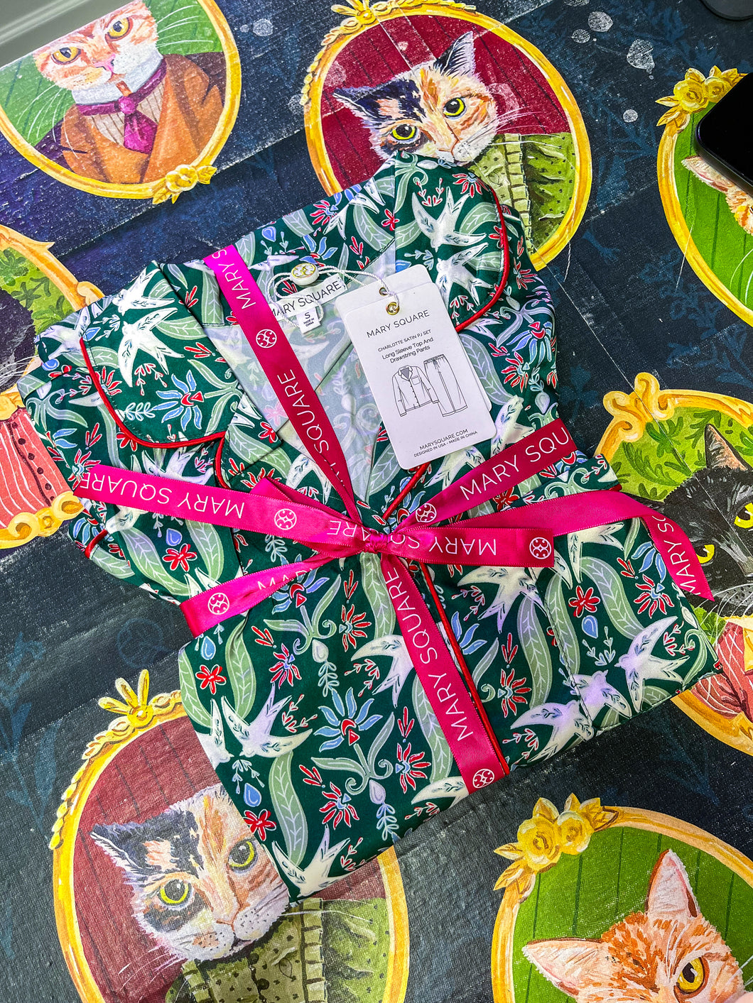 Mary Square Gossamer Wings Pajama Pant Set