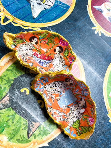 Colorful Safari Oyster Trinket Tray