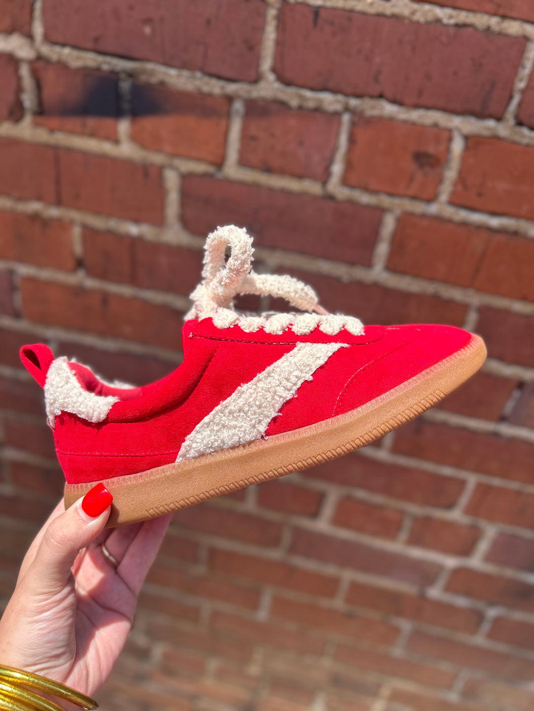 Wylder Red Sneakers