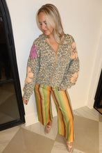 Load image into Gallery viewer, Leopard in Bloom Jacket
