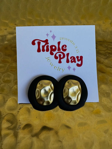 Black and Gold Stud