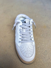 Load image into Gallery viewer, Sabot White Beige Slip On Sneaker