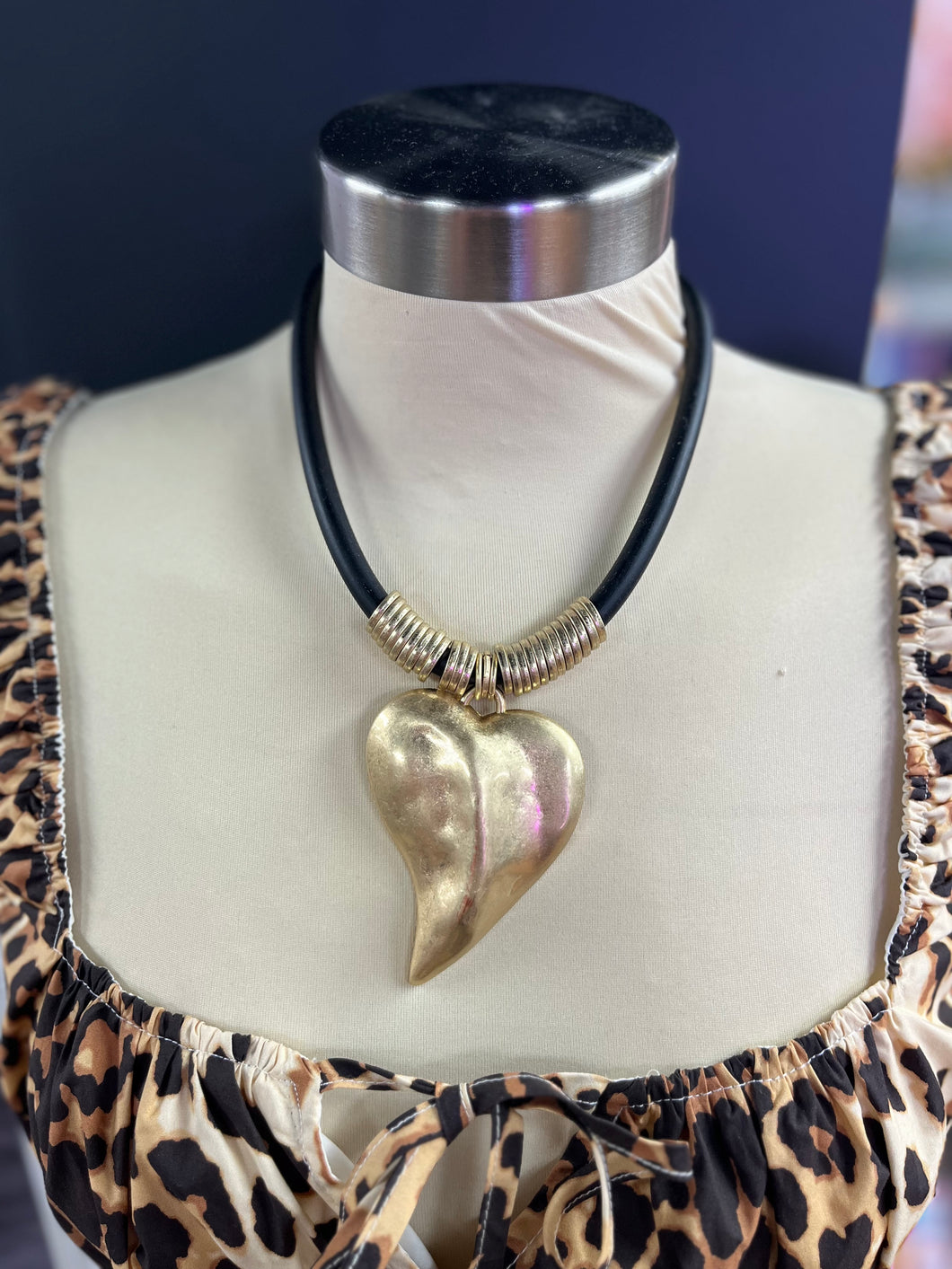 Heart Deco Necklace