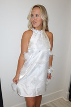 Load image into Gallery viewer, Bridal Dreams Mini