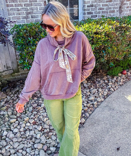 Cafe Mocha Oversized Floral Pullover