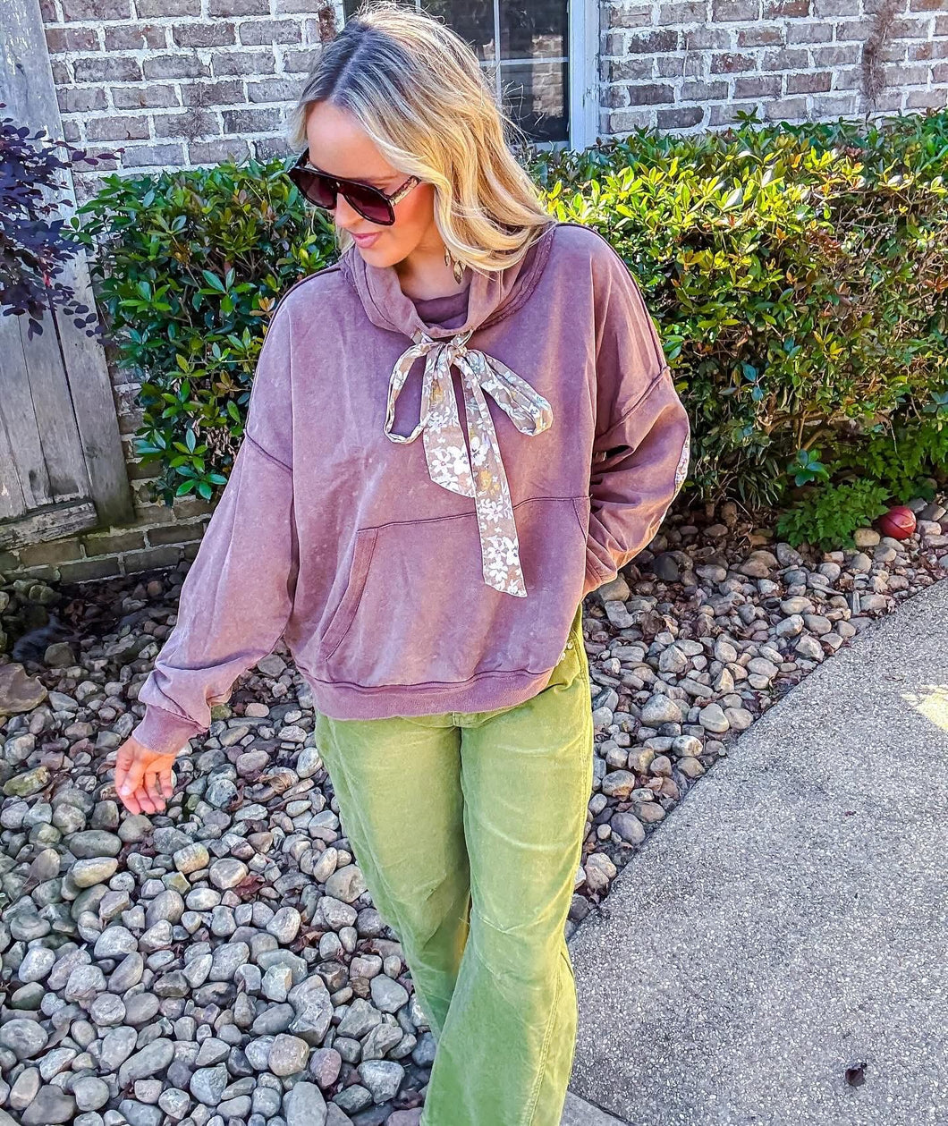 Cafe Mocha Oversized Floral Pullover