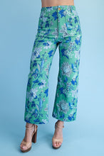 Load image into Gallery viewer, Fall Florals Pants Green