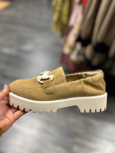Hutch Tan Loafers