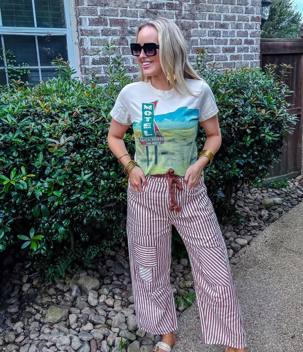 DAYDREAMER Motel Ranch Tee