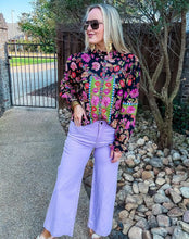 Load image into Gallery viewer, Classy Floral Blouse Black