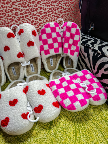 Hearts Patterned Slippers