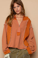 Load image into Gallery viewer, Cierra Hooded Pullover Red Brick