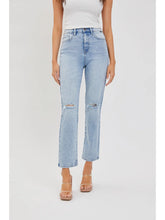 Load image into Gallery viewer, Straight Leg Distressed Knee Jeans